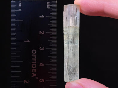 Green BERYL, Raw Crystals - Gemstones, Jewelry Making, Loose Gemstones, Healing Crystals and Stones, 41914-Throwin Stones