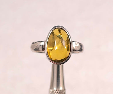 AMBER Ring - Sterling Silver, Size 8 - Amber Stone, Crystal Ring, Handmade Jewelry, Healing Crystals and Stones, 52645-Throwin Stones