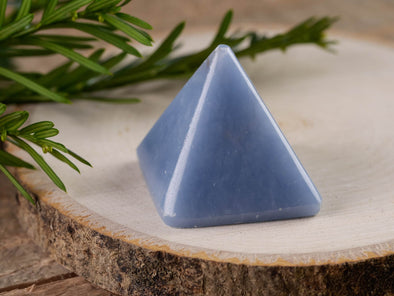 ANGELITE Crystal Pyramid - Sacred Geometry, Metaphysical, Healing Crystals and Stones, E1109-Throwin Stones