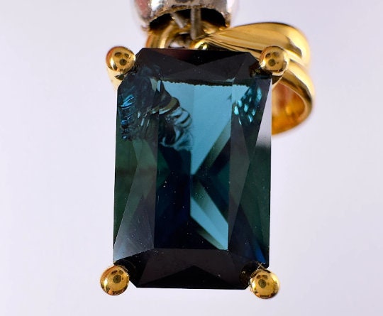 Blue INDICOLITE TOURMALINE Crystal Pendant - 18K Gold Solid, Faceted - Birthstone, Fine Jewelry, Healing Crystals and Stones, 54266-Throwin Stones