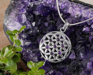 Flower of Life, AMETHYST Crystal Pendant - Silver Pendant, Sacred Geometry, Healing Crystals and Stones, E1111-Throwin Stones