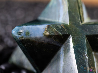 Heliotrope BLOODSTONE Crystal Merkaba - Star, Sacred Geometry, Metaphysical, Healing Crystals and Stones, E2148-Throwin Stones