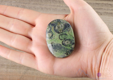 KAMBABA JASPER Crystal Palm Stone - Thick - Worry Stone, Self Care, Healing Crystals and Stones, E1031-Throwin Stones