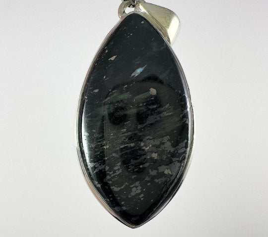 NUUMMITE Crystal Pendant - Sterling Silver, Marquise Cabochon - Fine Jewelry, Healing Crystals and Stones, 54107-Throwin Stones