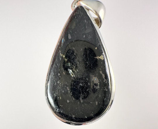 NUUMMITE Crystal Pendant - Sterling Silver, Teardrop Cabochon - Fine Jewelry, Healing Crystals and Stones, 54114-Throwin Stones