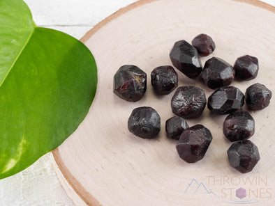 Raw Red GARNET Crystals - Dodecahedral Spessartine - Small Birthstones Gemstones for Jewelry Making, Raw Rocks and Minerals, E0698-Throwin Stones