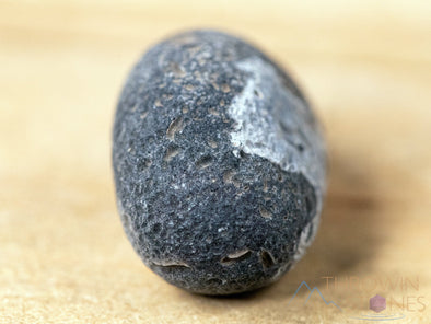 SAFFORDITE, Cintamani Stone, Dark - Obsidian, Tektite, Raw Crystals, Healing Crystals and Stones, 40605-Throwin Stones