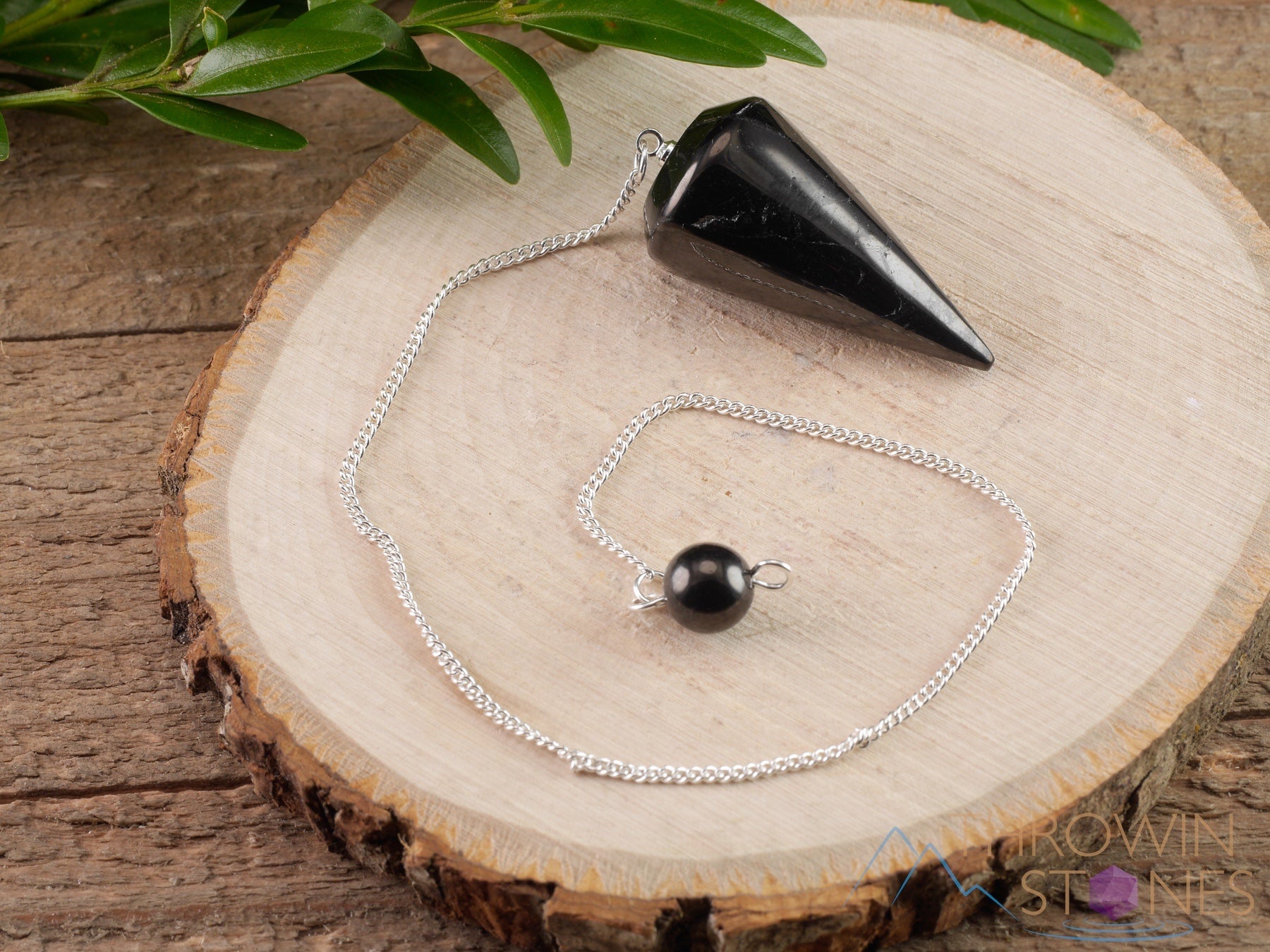 SHUNGITE Crystal Pendulum - Divination, Metaphysical, Healing Crystals ...