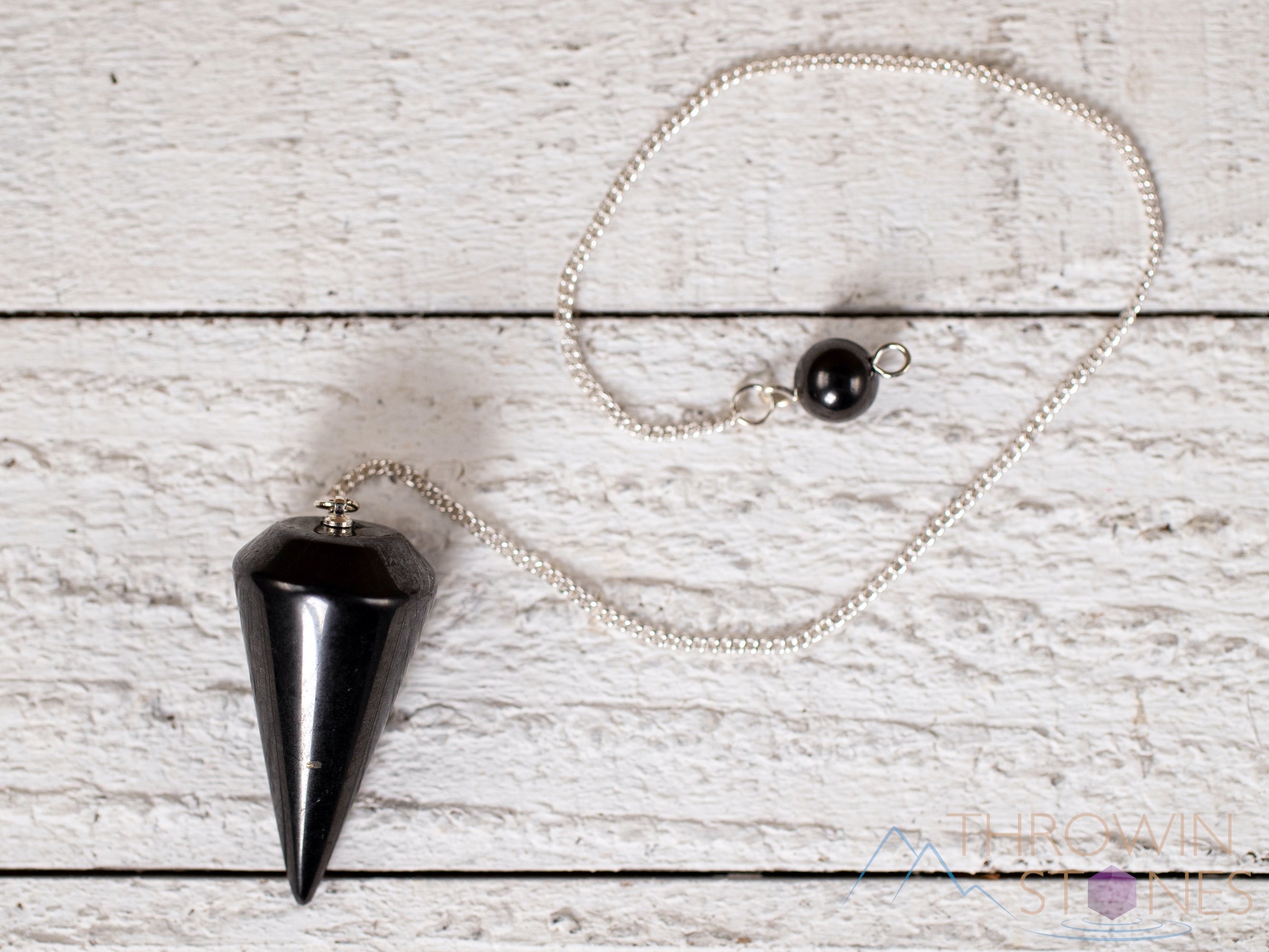 SHUNGITE Crystal Pendulum - Divination, Metaphysical, Healing Crystals ...