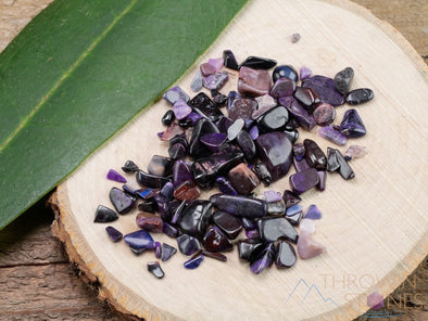 SUGILITE w MANGANESE Crystal Chips - Small Crystals, Gemstones, Jewelry Making, Tumbled Crystals, E1235-Throwin Stones
